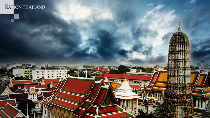 Hot weather forecast for upper Thailand with occasional thundershowers Hot weather forecast for upper Thailand with occasional thundershowers