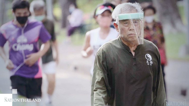 Lumpini Park reopens for the public Lumpini Park reopens for the public