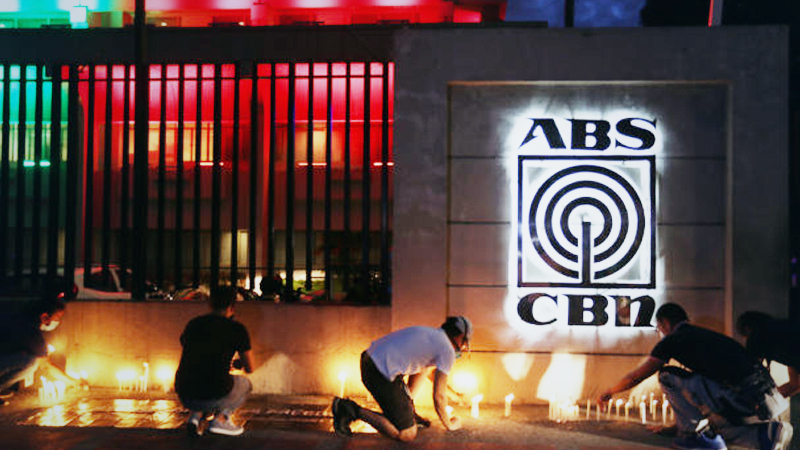 ABS-CBN vows comeback after being shut down by government ABS-CBN vows comeback after being shut down by government