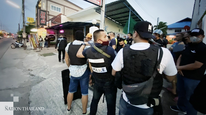 Man surrenders after allegedly gunning down wife and stepson Man surrenders after allegedly gunning down wife and stepson