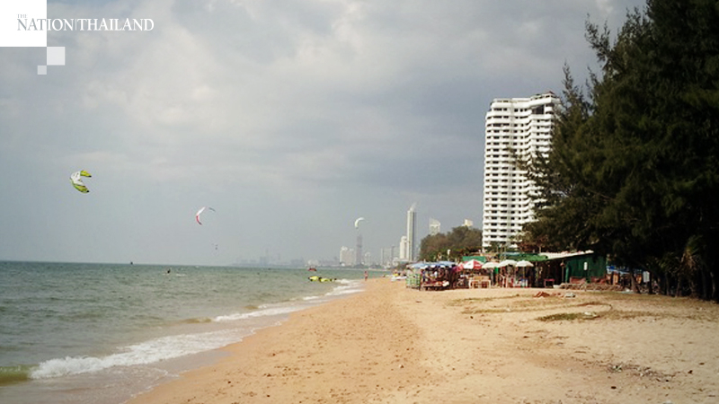 Pattaya blocks all access to beaches to avoid second wave Pattaya blocks all access to beaches to avoid second wave