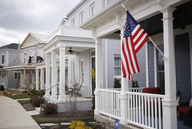 Mortgage lenders tighten screws on credit in echo of 2008 Mortgage lenders tighten screws on credit in echo of 2008
