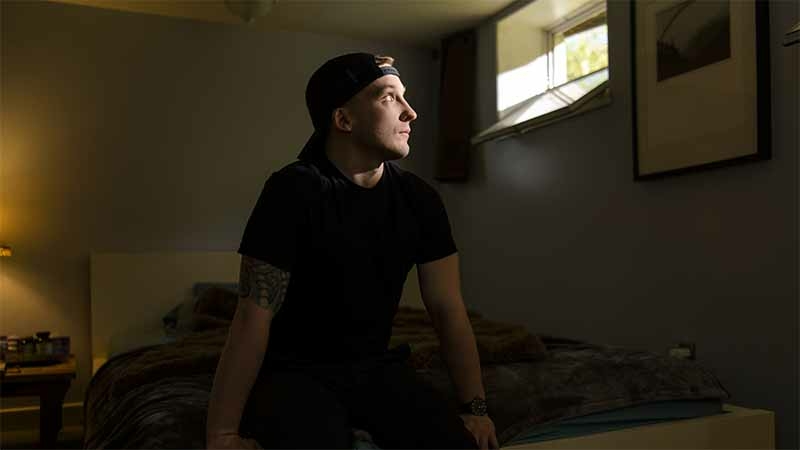 Sean McGuire, who was laid off as a restaurant dishwasher, is living at a short-term Airbnb in Portland, Oregon. He is photographed on March 18, 2020. PHOTO CREDIT: Photo for The Washington Post by Leah Nash