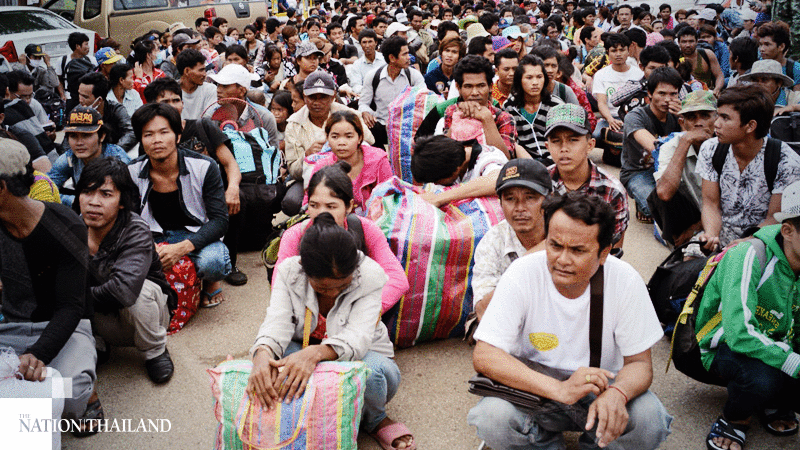 Laos Govt to help workers who left jobs in Thailand Laos Govt to help workers who left jobs in Thailand