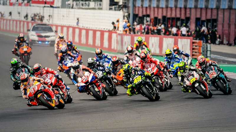 MotoGP™ vs Covid-19: riders, teams, sponsors and partners unite in the fight against the pandemic MotoGP™ vs Covid-19: riders, teams, sponsors and partners unite in the fight against the pandemic