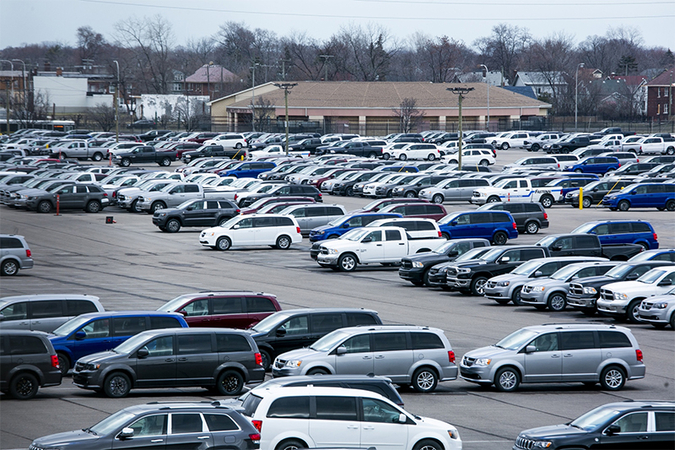 Fiat plans to issue $1 billion bond to repay credit line Fiat plans to issue $1 billion bond to repay credit line