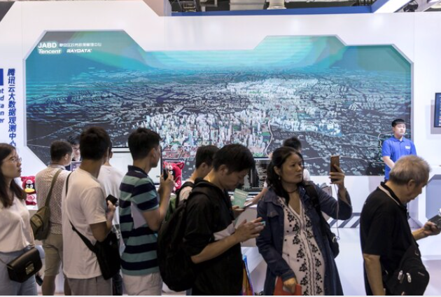 Tencent's game sales surge most in years during China's lockdown Tencent's game sales surge most in years during China's lockdown