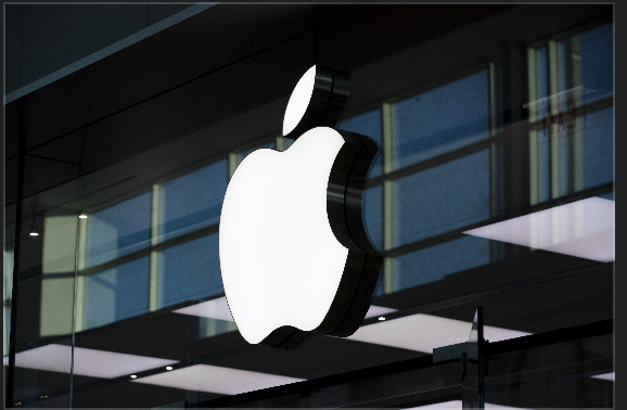 Apple reboots its retail experience, now with temperature checks and long lines Apple reboots its retail experience, now with temperature checks and long lines