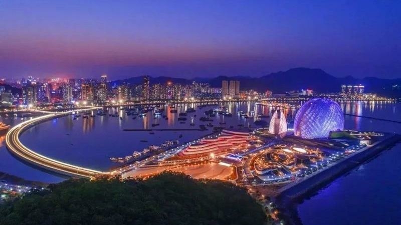 Hong Kong deputies propose leasing land Hong Kong deputies propose leasing land