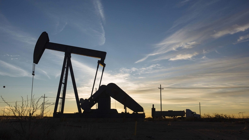 Oil pares gains after report showed demand weakness Oil pares gains after report showed demand weakness