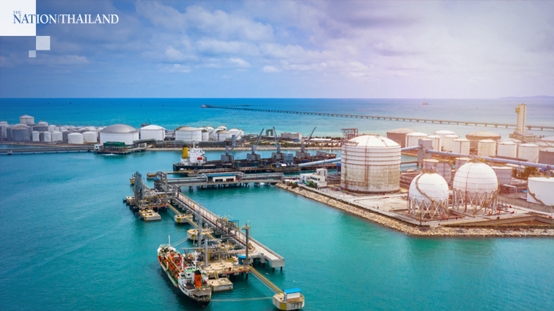 Oil retreats with doubts surfacing over China's economic growth Oil retreats with doubts surfacing over China's economic growth