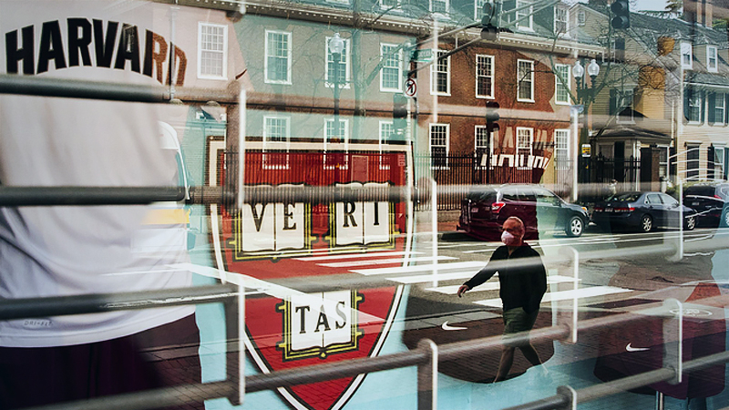 In Harvard's backyard, graduations vanish as does business In Harvard's backyard, graduations vanish as does business