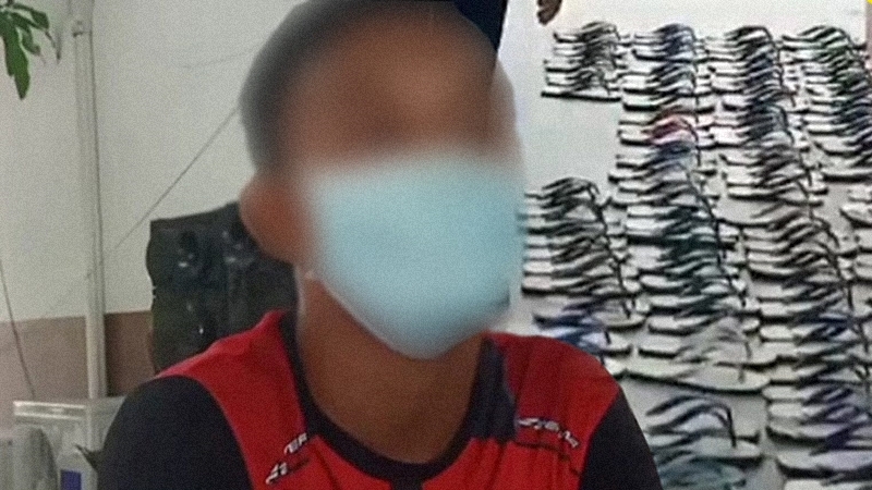 Man with fetish for stealing flip-flops arrested Man with fetish for stealing flip-flops arrested