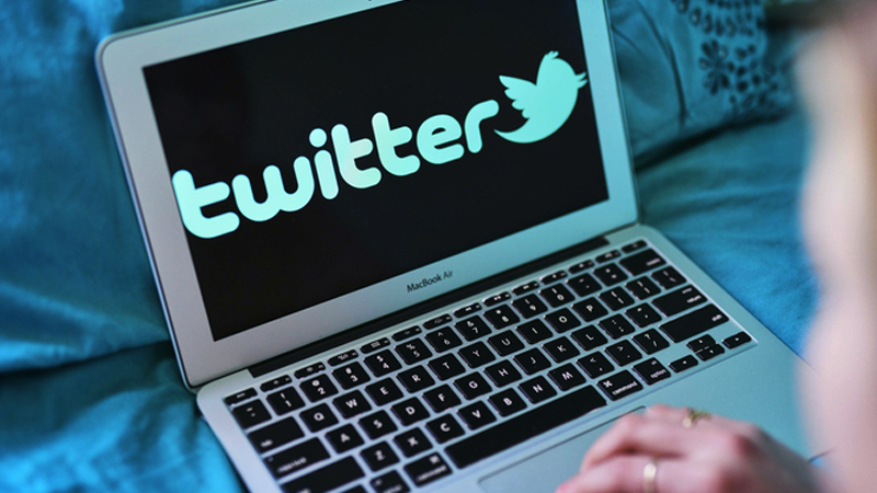 Twitter labels Trump's tweets with fact check for first time Twitter labels Trump's tweets with fact check for first time