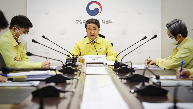 Strict social distancing restored in Seoul area Strict social distancing restored in Seoul area