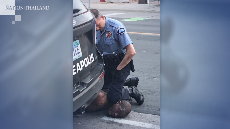 Four Minneapolis officers are fired after video shows one kneeling on neck of black man who later died Four Minneapolis officers are fired after video shows one kneeling on neck of black man who later died