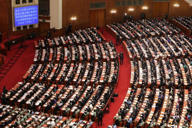 HK govt warns US that sanctions could be 'double-edged sword' HK govt warns US that sanctions could be 'double-edged sword'