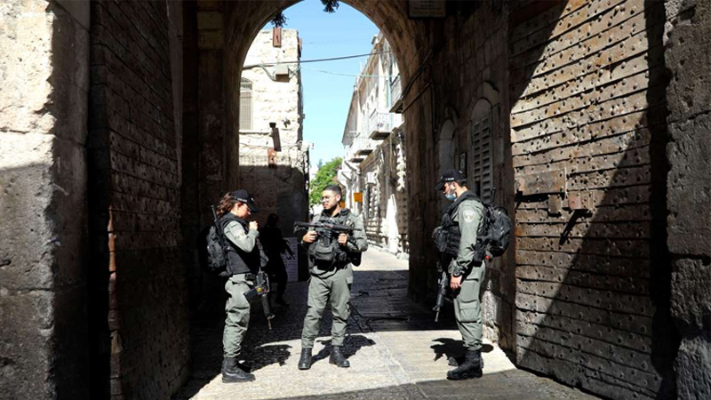 Israeli police fatally shoot Palestinian man in Jerusalem's Old City, further stoking tensions Israeli police fatally shoot Palestinian man in Jerusalem's Old City, further stoking tensions