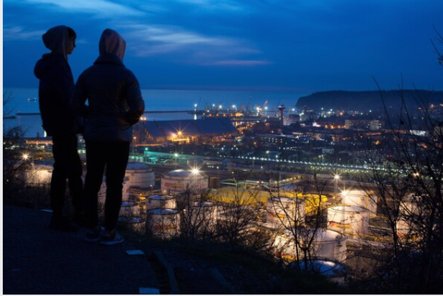 OPEC+ set to extend oil cuts as meeting called for weekend OPEC+ set to extend oil cuts as meeting called for weekend