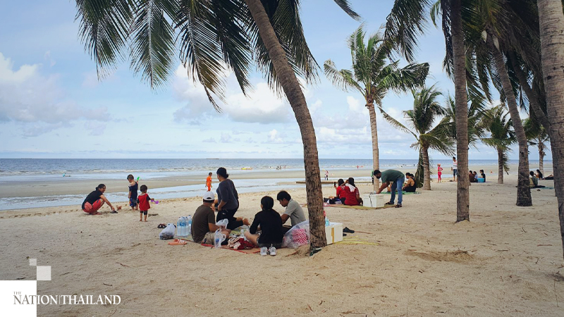 Visitors to beaches 'must strictly adhere to precautions' Visitors to beaches 'must strictly adhere to precautions'
