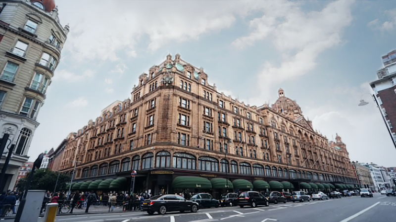 Even Harrods has to adapt to the age of coronavirus Even Harrods has to adapt to the age of coronavirus