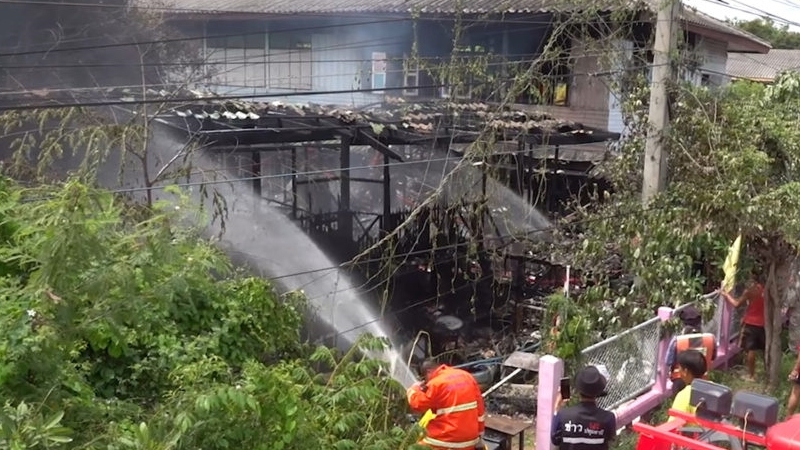 Grandma, grandson die in Pathum Thani fire Grandma, grandson die in Pathum Thani fire