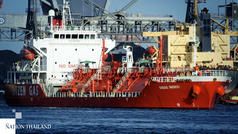 PTT eyes importing more than 700,000 tonnes of LNG this year PTT eyes importing more than 700,000 tonnes of LNG this year