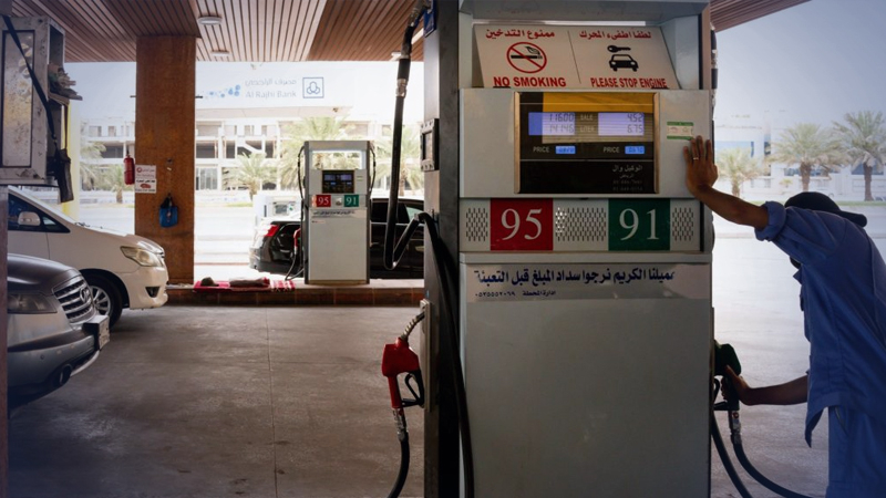 Saudis raise oil prices by most in 20 years to bolster rally Saudis raise oil prices by most in 20 years to bolster rally