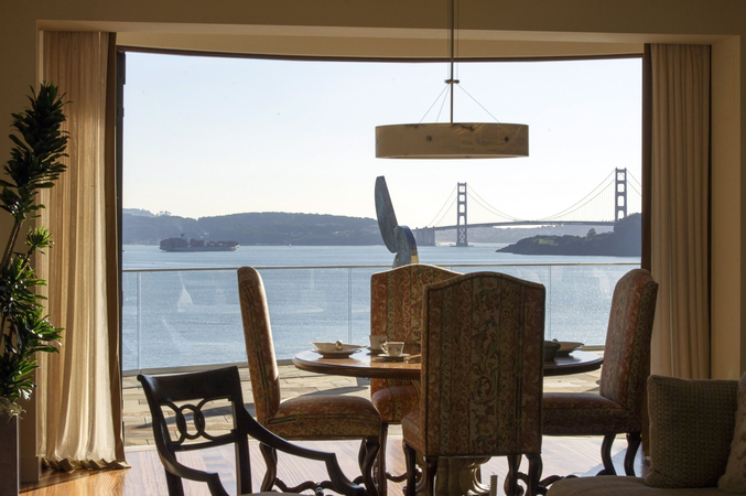 Wealthy havens lure homebuyers in 'mad rush' from San Francisco Wealthy havens lure homebuyers in 'mad rush' from San Francisco