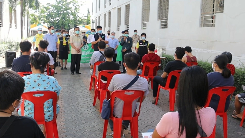 ‘Hero’ camp closes after releasing last lot of quarantined Phuket returnees ‘Hero’ camp closes after releasing last lot of quarantined Phuket returnees