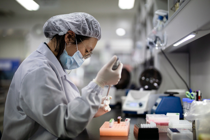 Hedge fund manager stands to profit on 'flip' of taxpayer-funded coronavirus drug Hedge fund manager stands to profit on 'flip' of taxpayer-funded coronavirus drug