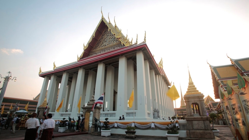 Wat Pho explains ban on foreign visitors Wat Pho explains ban on foreign visitors