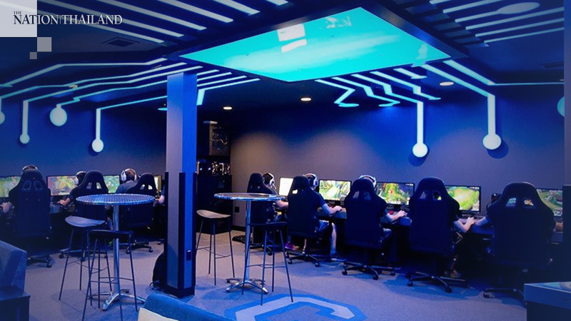 Internet cafes ask to reboot after 3 months offline Internet cafes ask to reboot after 3 months offline