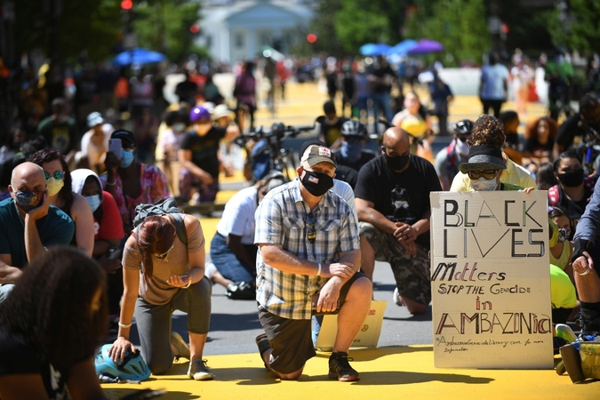 Protesters return to D.C.'s Black Lives Matter Plaza for 16th day of demonstrations Protesters return to D.C.'s Black Lives Matter Plaza for 16th day of demonstrations