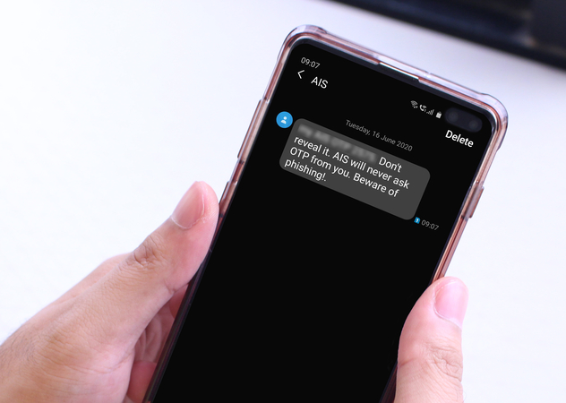 Phone users warned of spike in criminals requesting OTPs Phone users warned of spike in criminals requesting OTPs