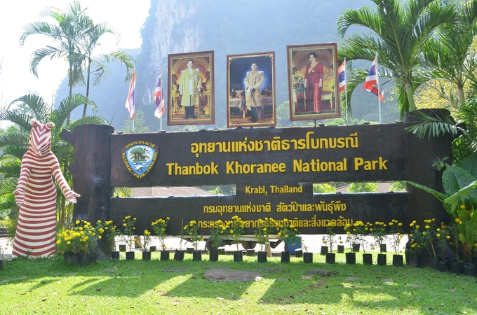 Visitors return to Thanbok Khoranee as Krabi’s ecological treasure emerges from lockdown Visitors return to Thanbok Khoranee as Krabi’s ecological treasure emerges from lockdown
