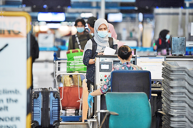 Malaysia allows Bruneians to enter without screening, quarantine Malaysia allows Bruneians to enter without screening, quarantine