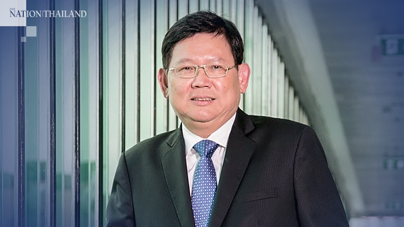 Minister Suvit Maesincee