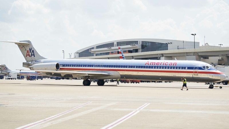 American Air to book jets to capacity, shelve social distancing American Air to book jets to capacity, shelve social distancing