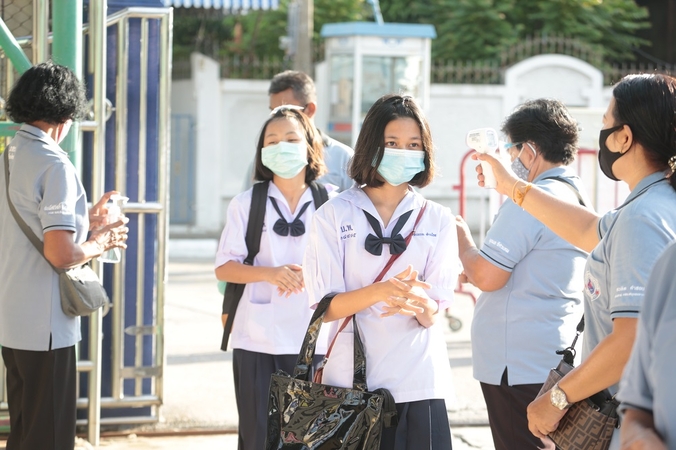 Parents estimated to spend Bt40bn-Bt50bn with semester 2020 about to begin Parents estimated to spend Bt40bn-Bt50bn with semester 2020 about to begin