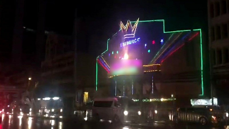 ‘Soapy massage’ parlours slide back into business ‘Soapy massage’ parlours slide back into business