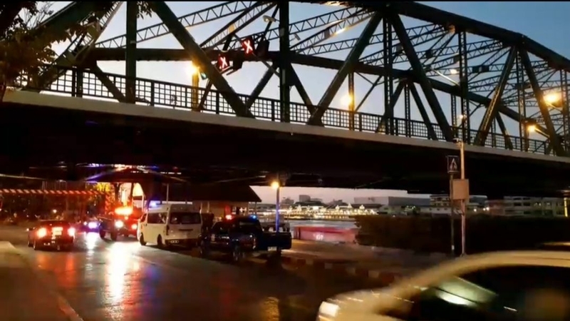 PM wants Memorial Bridge to be repaired so it can become a landmark PM wants Memorial Bridge to be repaired so it can become a landmark