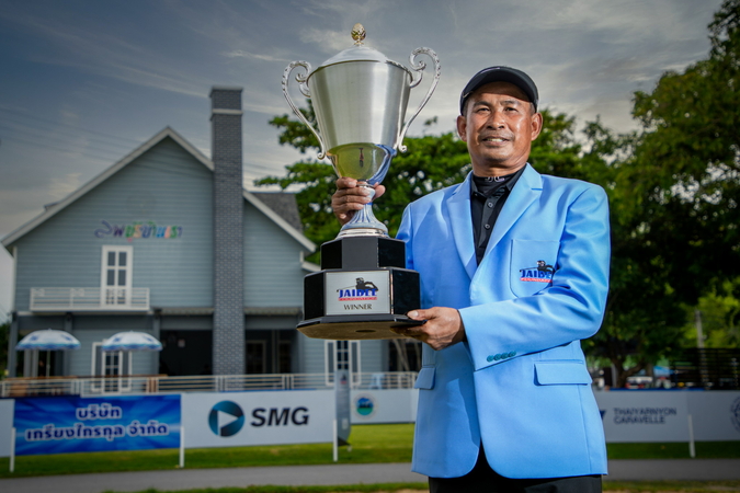 Lessons to learn for promising pro Thanapat as veteran Thaworn turns the clock back Lessons to learn for promising pro Thanapat as veteran Thaworn turns the clock back