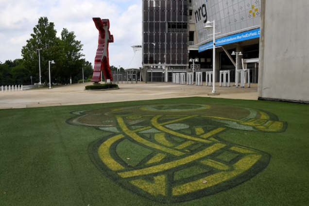 Activists, politicians, players weigh in on Redskins name change: 'Start of the new era' Activists, politicians, players weigh in on Redskins name change: 'Start of the new era'
