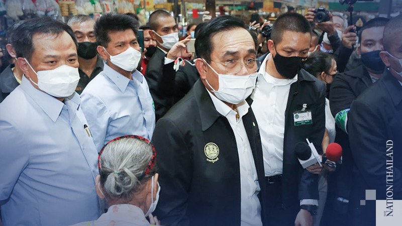 Prayut vows to rebuild confidence in Rayong after Egyptian soldier fiasco Prayut vows to rebuild confidence in Rayong after Egyptian soldier fiasco