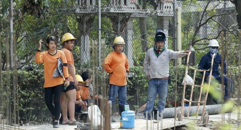 Migrant labour from neighbouring countries now allowed to return Migrant labour from neighbouring countries now allowed to return