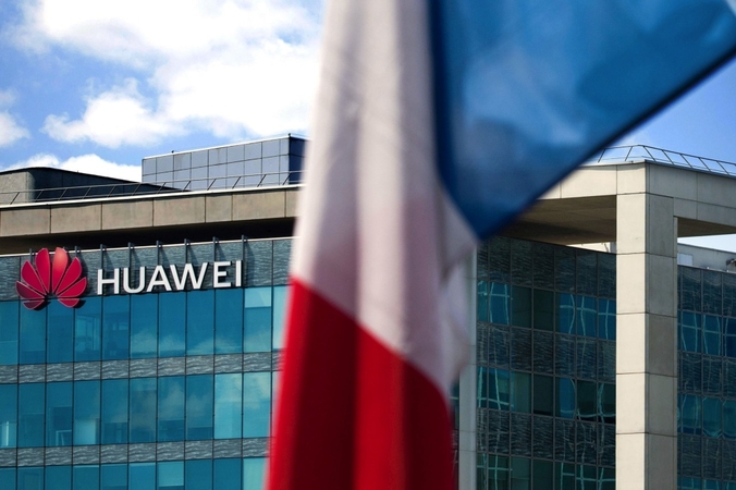 France says it's not banning Huawei though phase out is underway France says it's not banning Huawei though phase out is underway