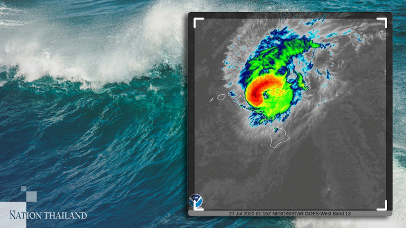 Hurricane Douglas poised to hit Hawaii with damaging winds and flooding Hurricane Douglas poised to hit Hawaii with damaging winds and flooding