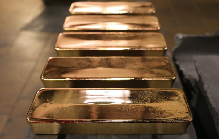Gold rips up record book as $2,000 test looms in hunt for haven