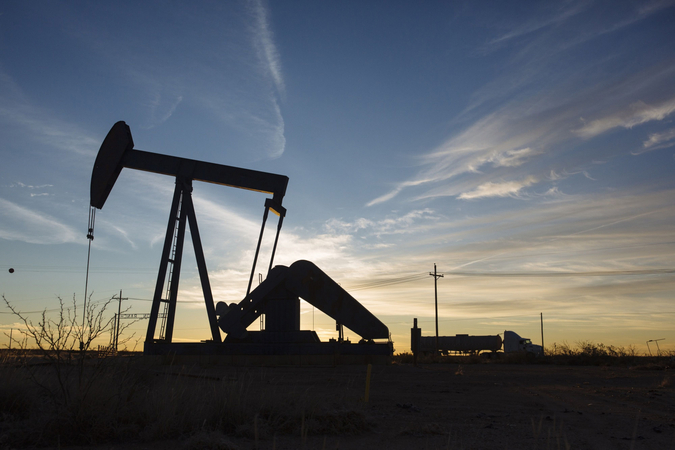 Oil dips with U.S.-China tension and virus second wave hitting Oil dips with U.S.-China tension and virus second wave hitting
